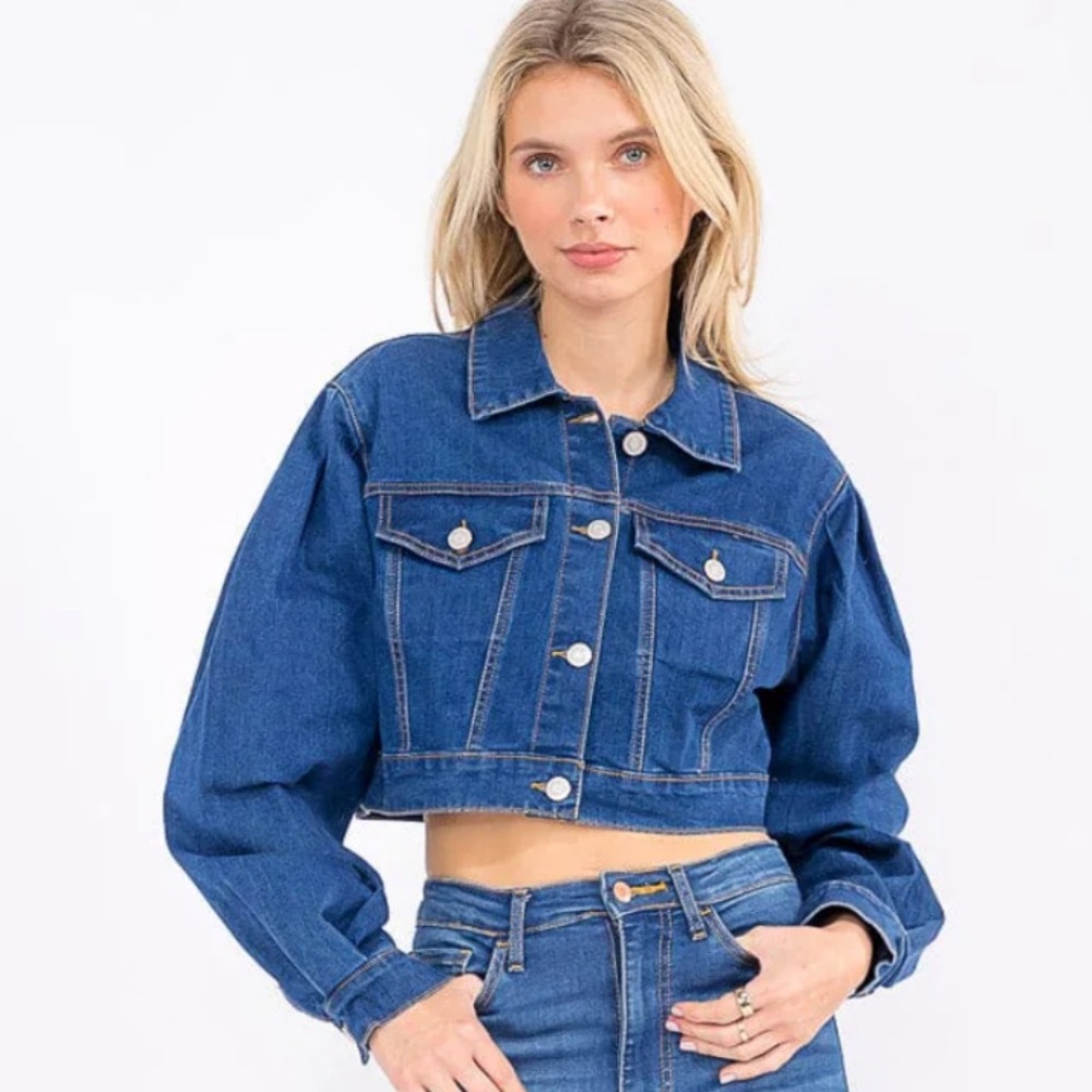 ON SALE A20. Cropped Blue Denim Jacket
